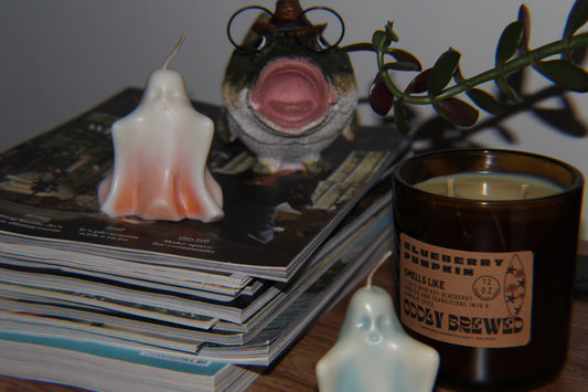 The Best Fall Candle Scents to Create a Cozy Autumn Atmosphere