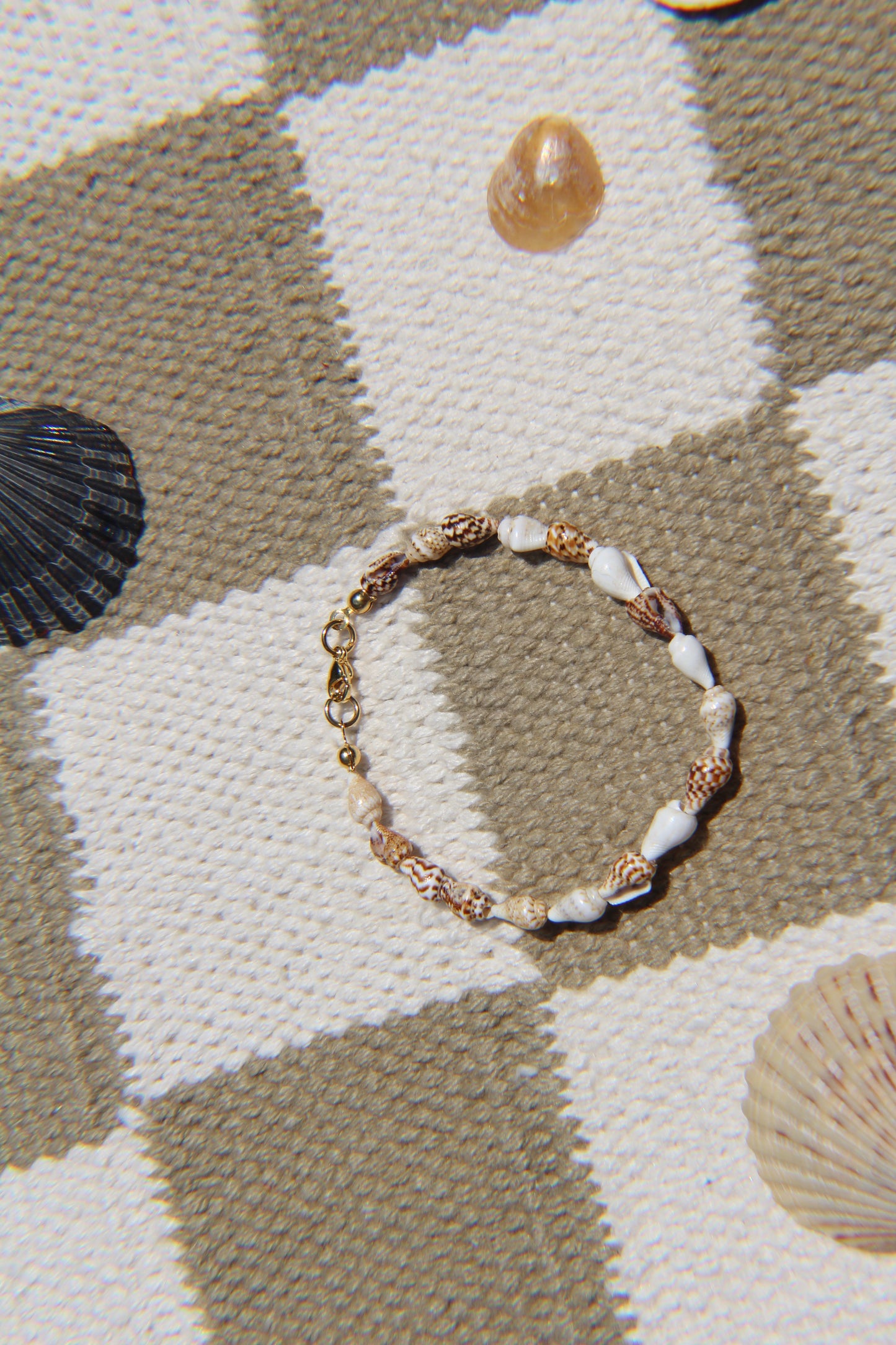 Sea treasure bracelet
