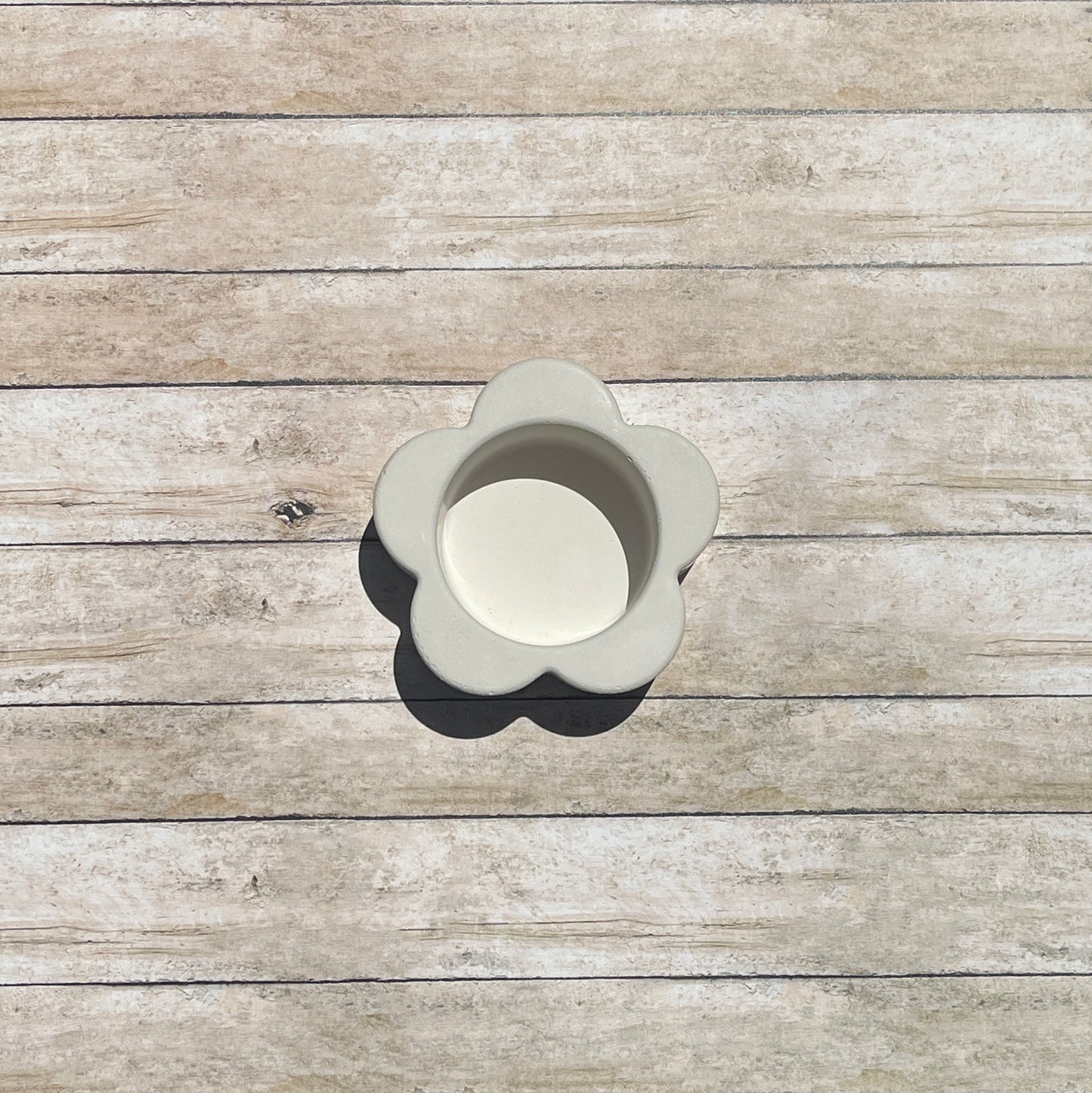 Flower Power Tea Light Candle Holder