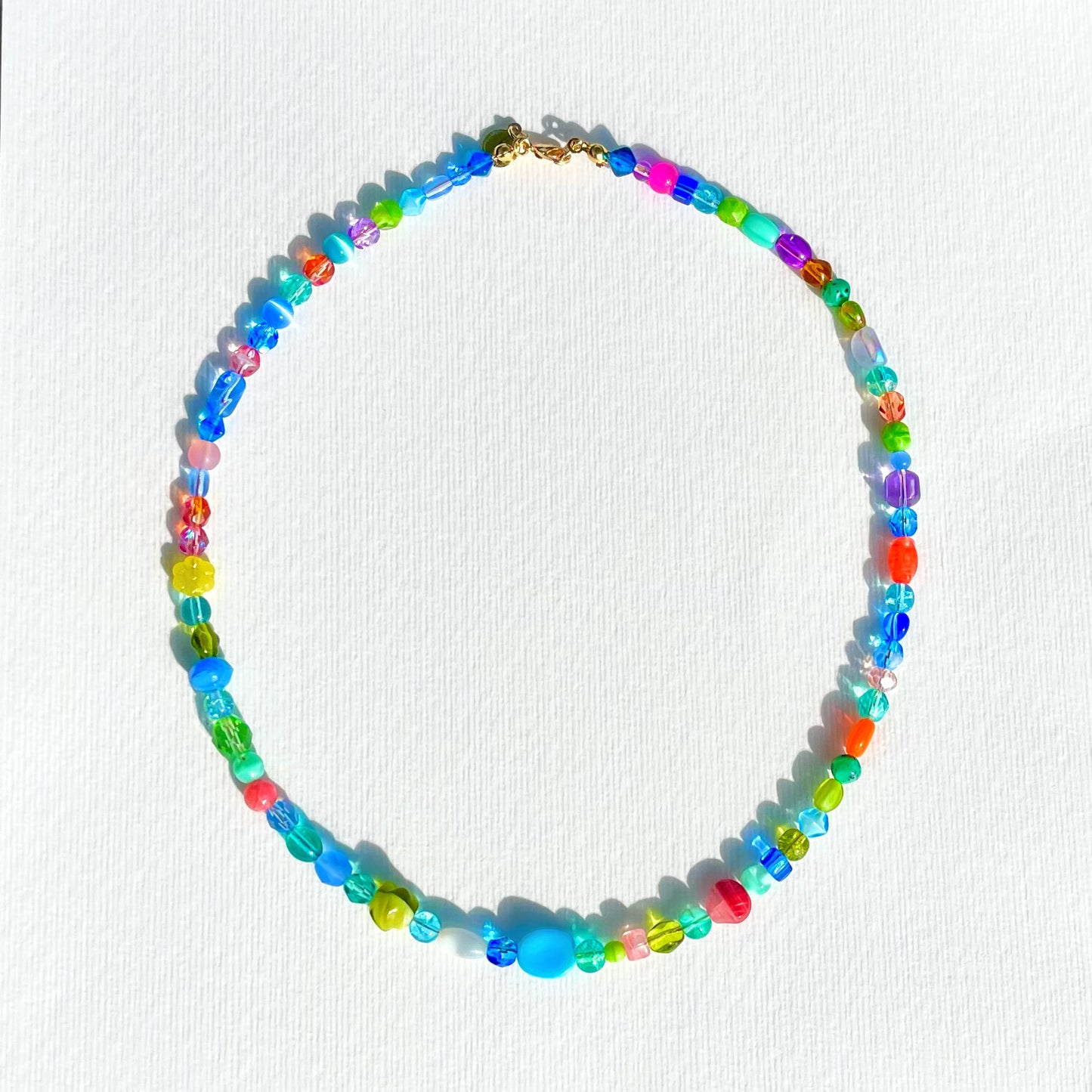 El collar de la alegría