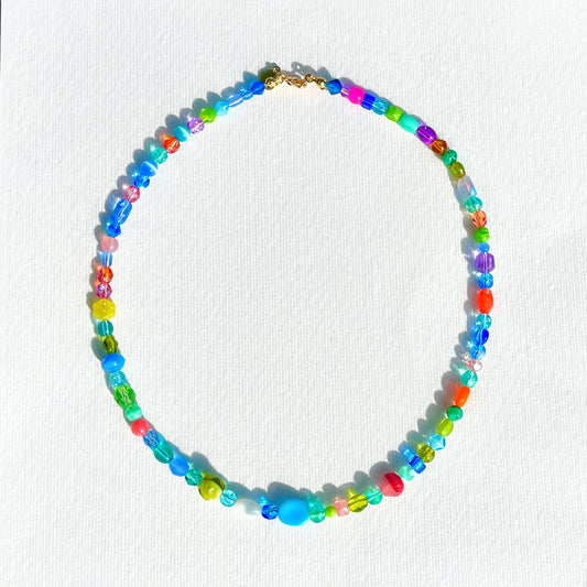 El collar de la alegría