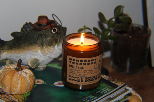 Mahogany Teakwood Candle – A Bold, Woodsy Escape