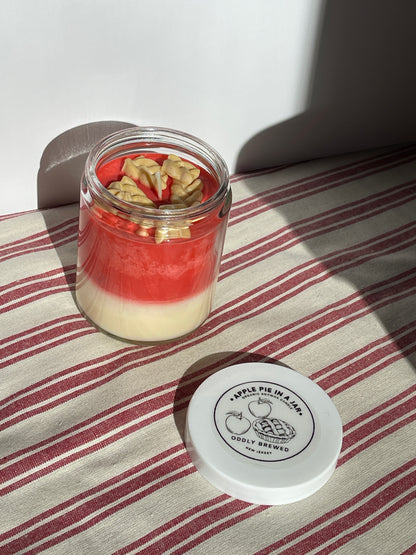 Apple pie in a Jar candle