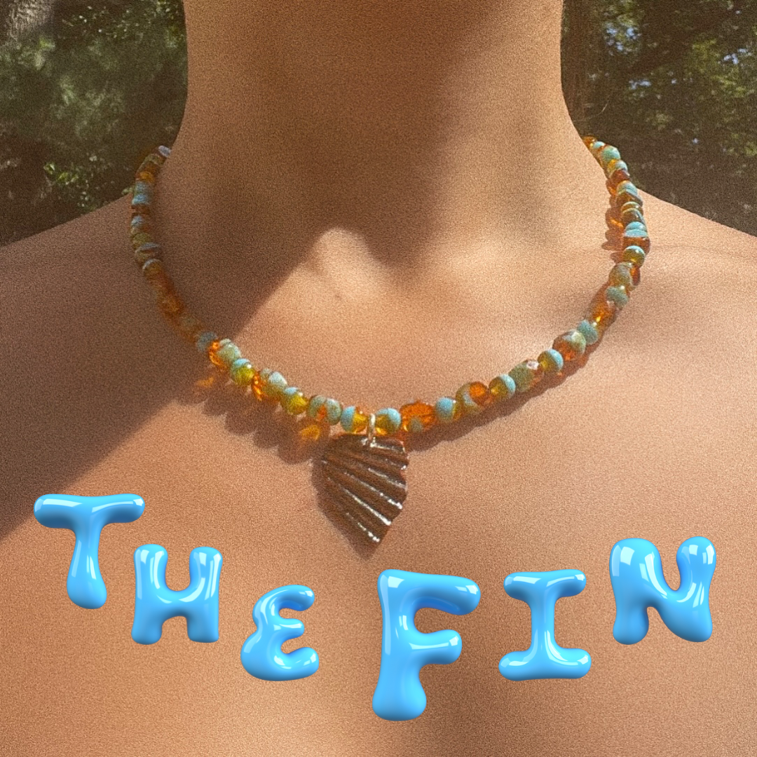 The Fin necklace