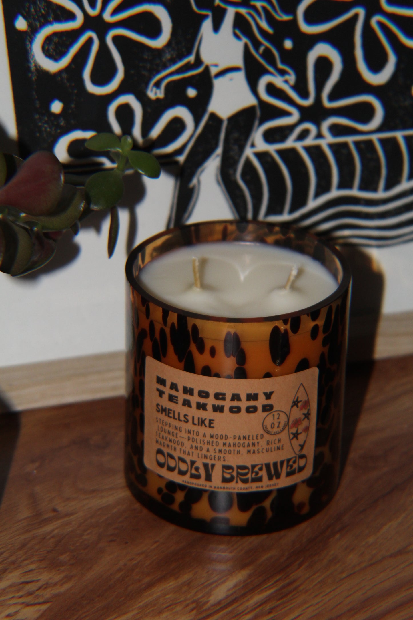 Limited-Editon Tortoise Glass Mahogany Teakwood Soy Candle