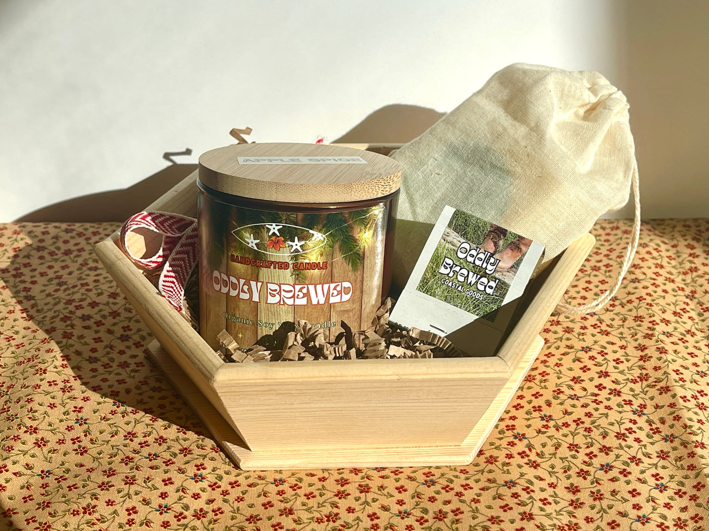 Happy Holiday Bundle – Apple Spice Candle, Oatmeal Soap, & Matchbook